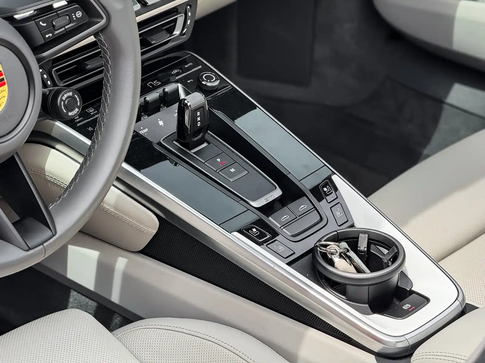Photo 11 - Porsche 911