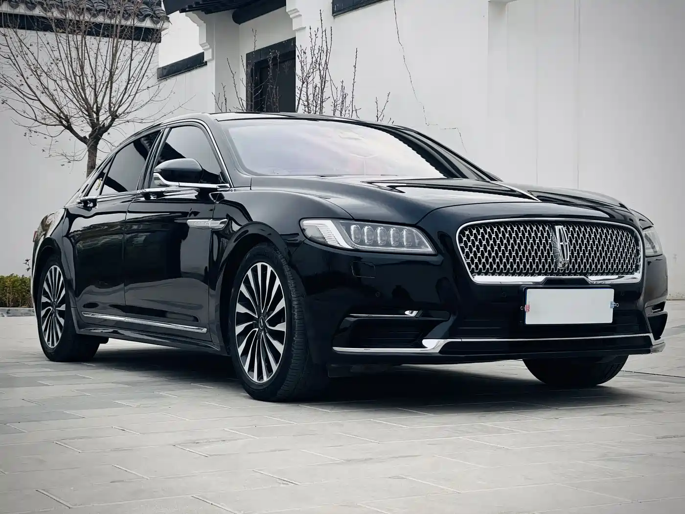 LINCOLN CONTINENTAL