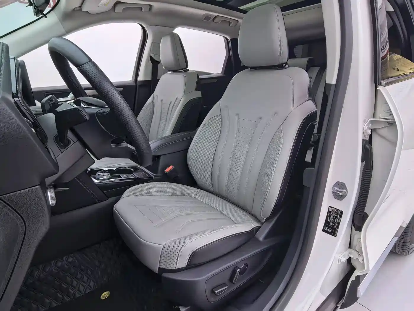 Ford Escape 2023 2020 EcoBoost 245 2WD Premium Edition