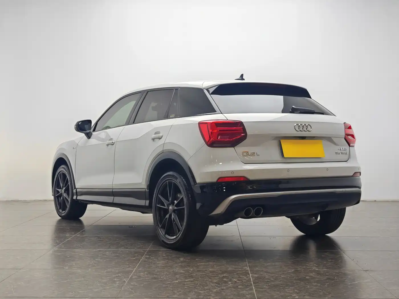 Audi Q2L 2020 35 TFSI Progressive Dynamic Model фото 4