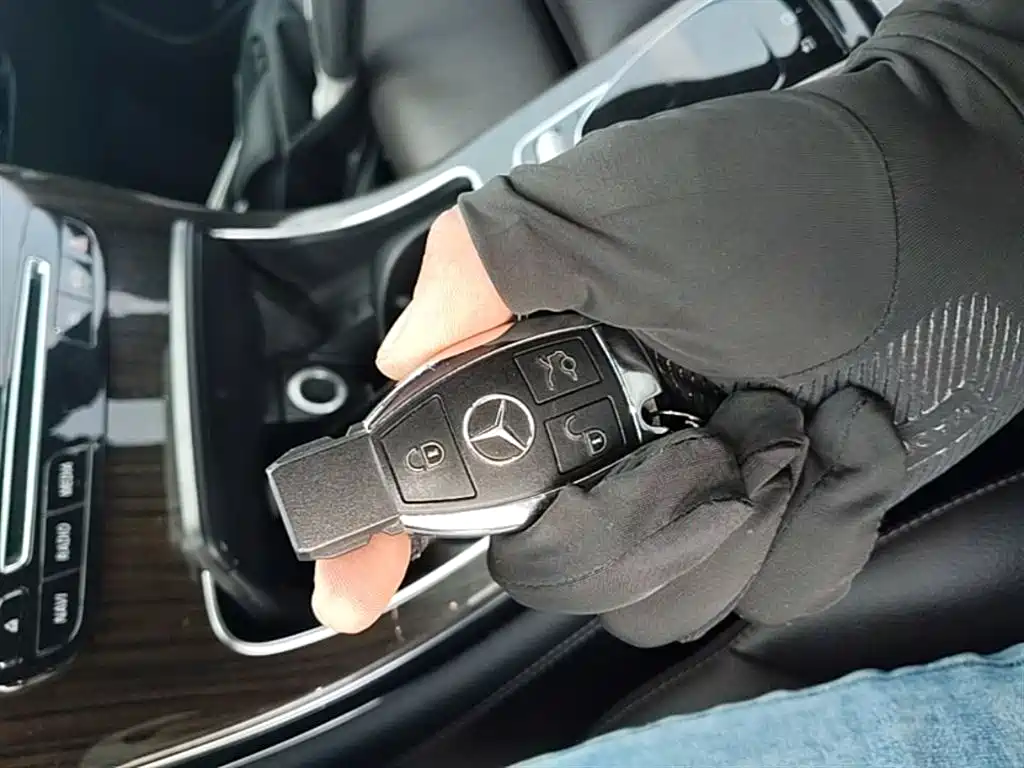 Mercedes-Benz GLC 2016 GLC 260 4MATIC Luxury фото 9