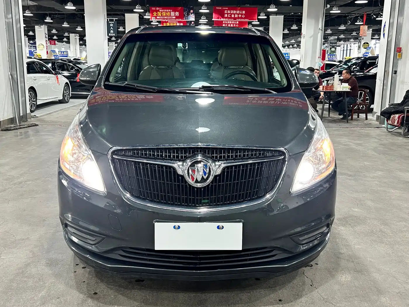Buick GL8 2018 28T Luxury Model China VI