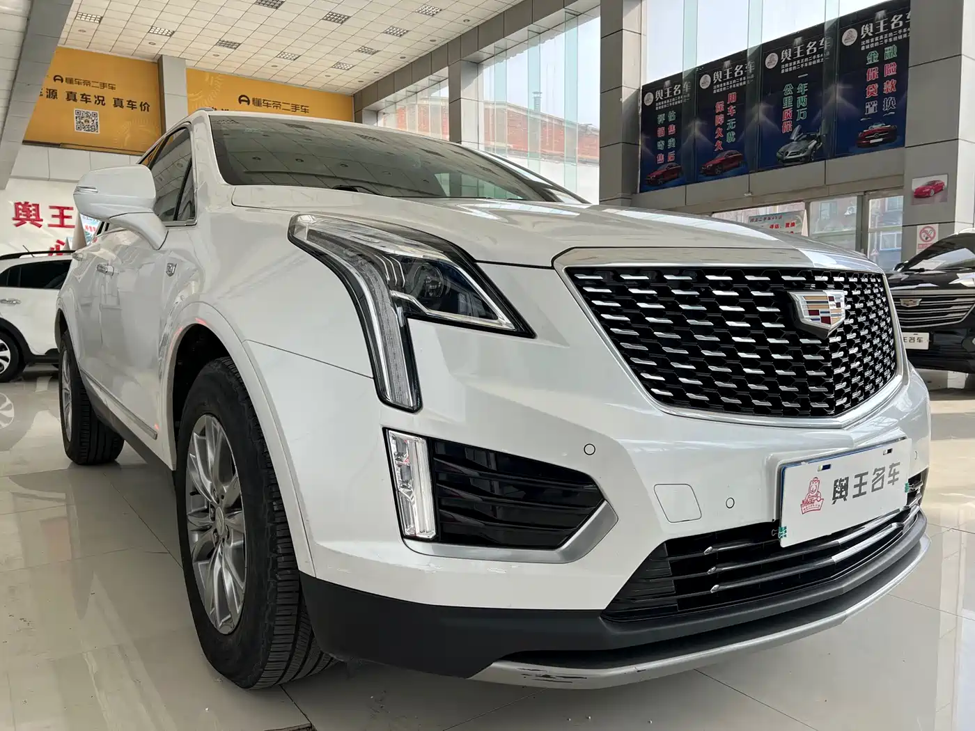 Cadillac XT5 2020 28T Luxury Model фото 3
