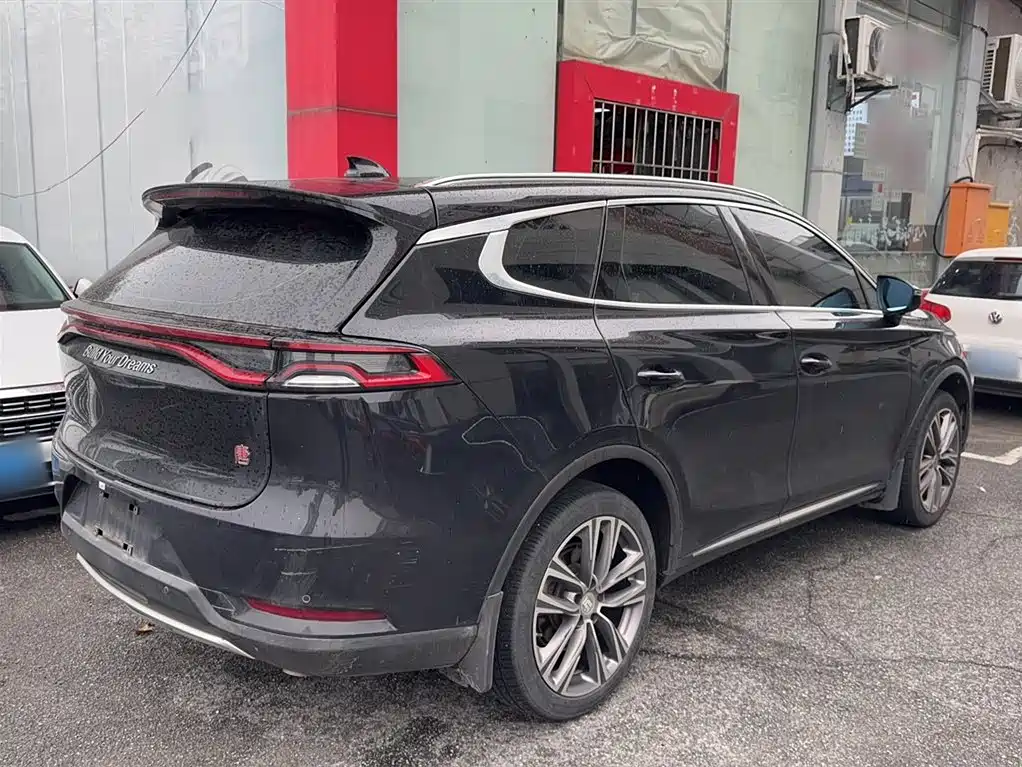BYD TANG