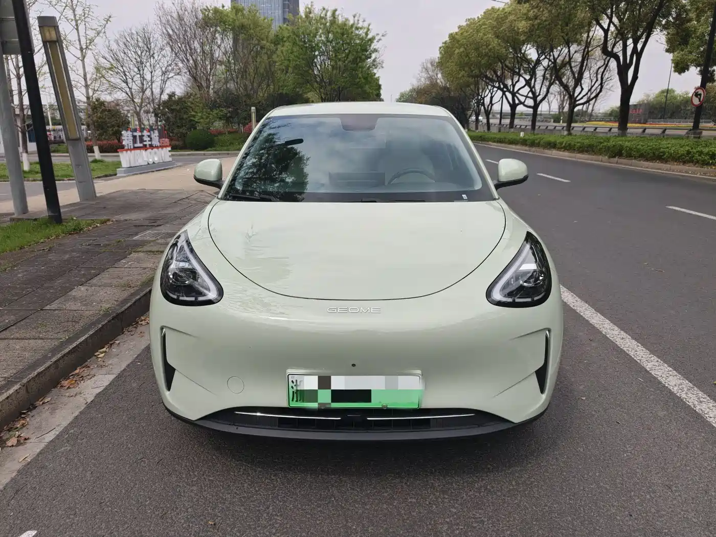 GEELY GALAXY STAR WISH