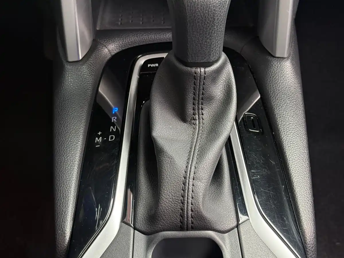 Toyota Corolla Cross 2023 2.0L Pioneer Edition фото 14