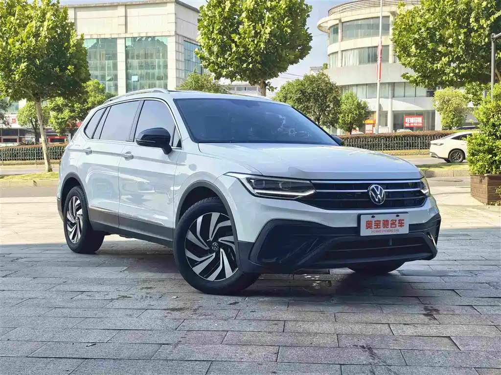 Volkswagen Tiguan, миниатюра 3