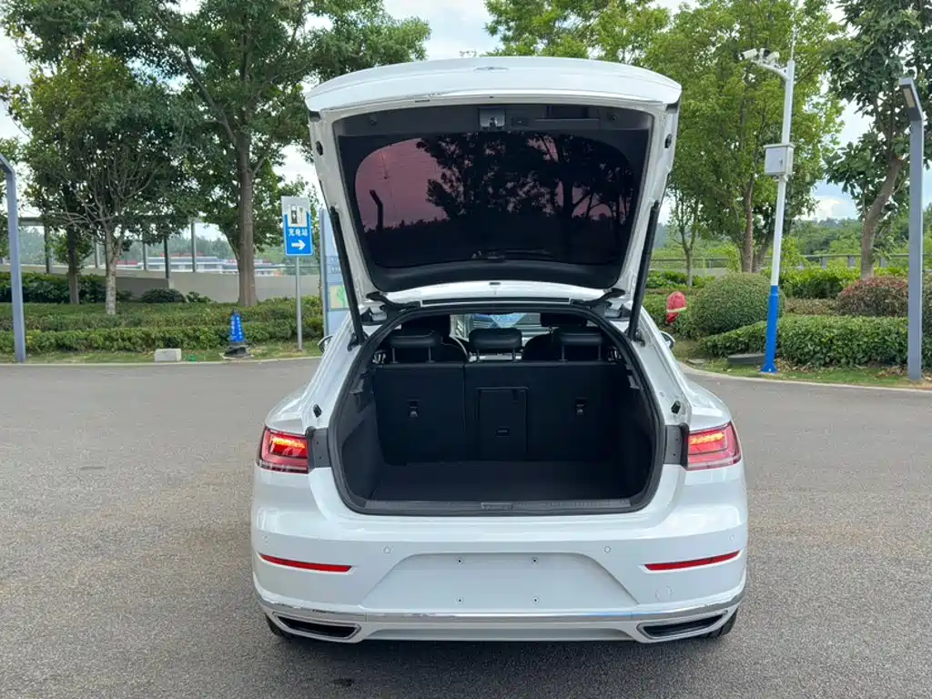 Фото 4 - Volkswagen CC