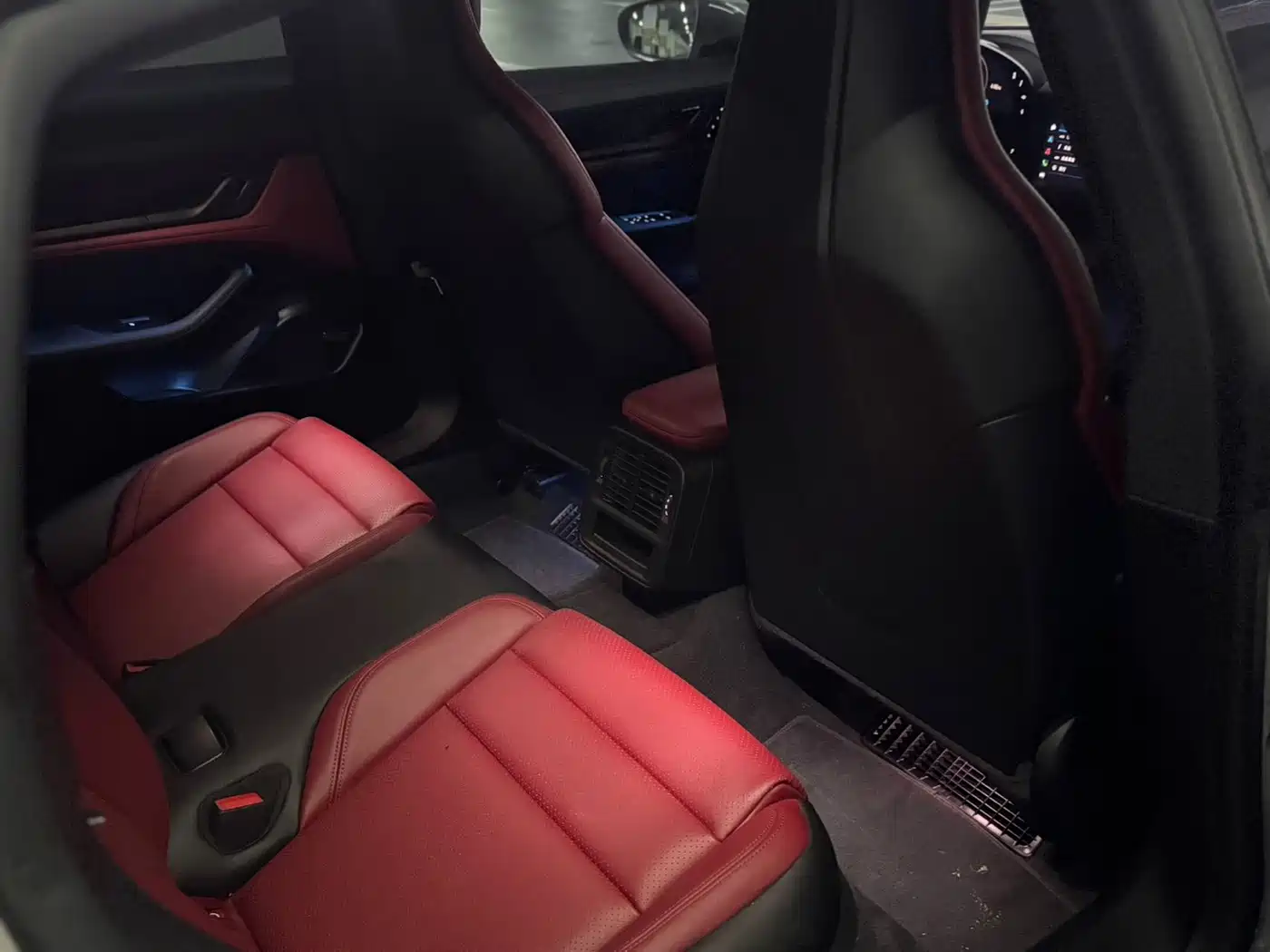 Porsche Taycan 2024 2025 Taycan