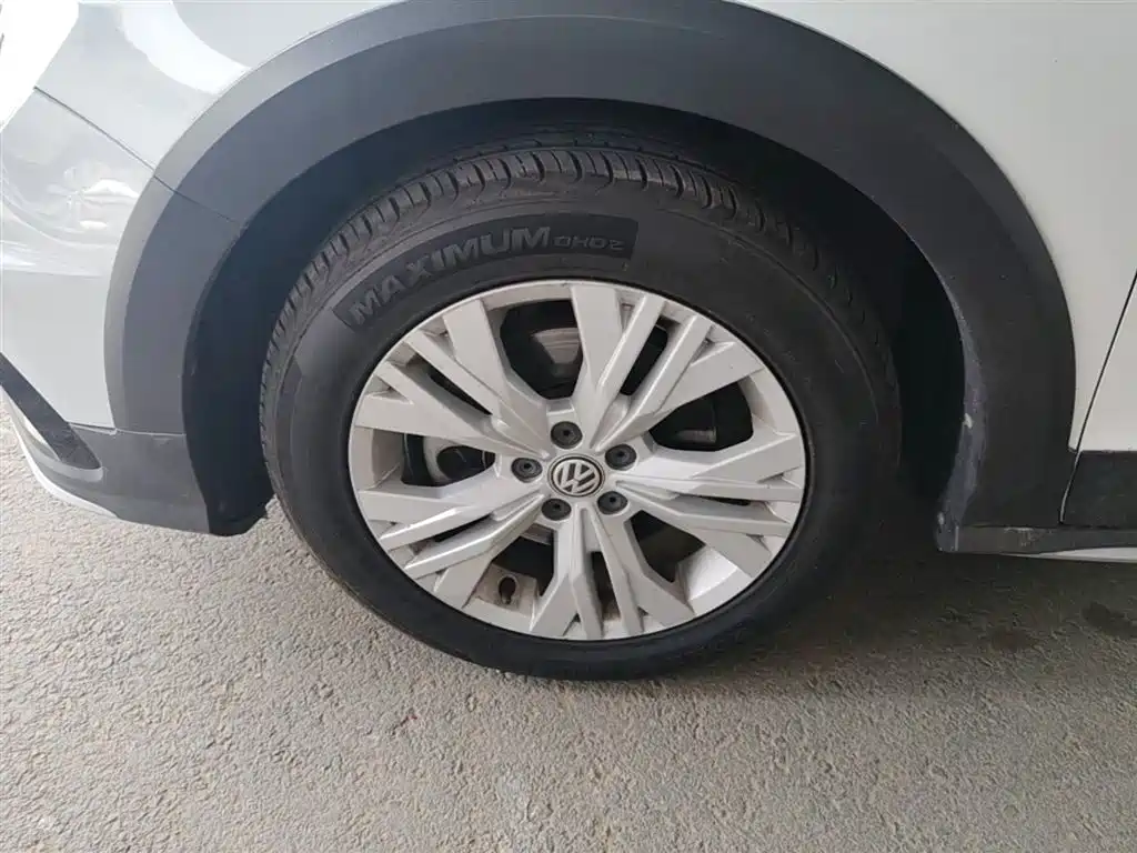 Volkswagen C-TREK 2017 230TSI DSG Comfort фото 23