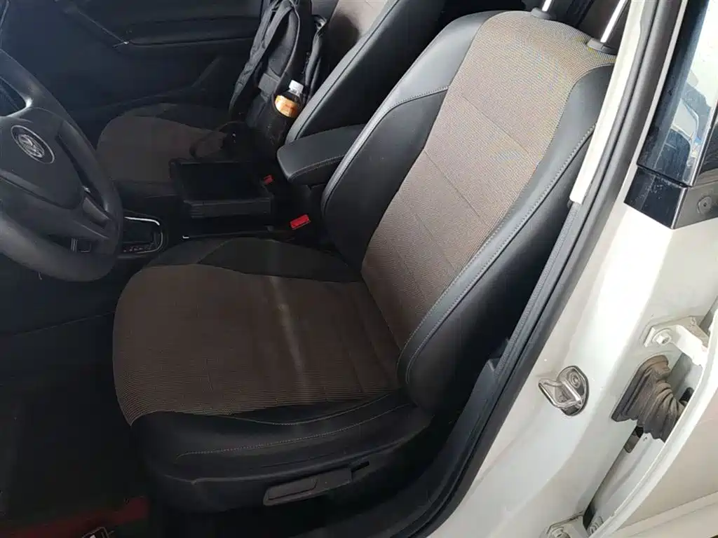 Volkswagen C-TREK 2017 230TSI DSG Comfort фото 15