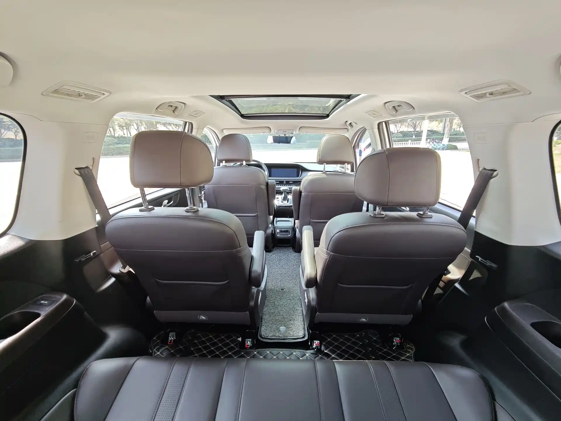 Фото 19 - GAC Trumpchi Trumpchi M6