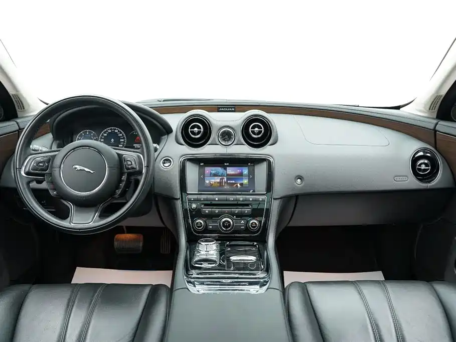 Jaguar XJ 2016 XJL 3.0 SC 2WD Elegance Business Edition фото 16