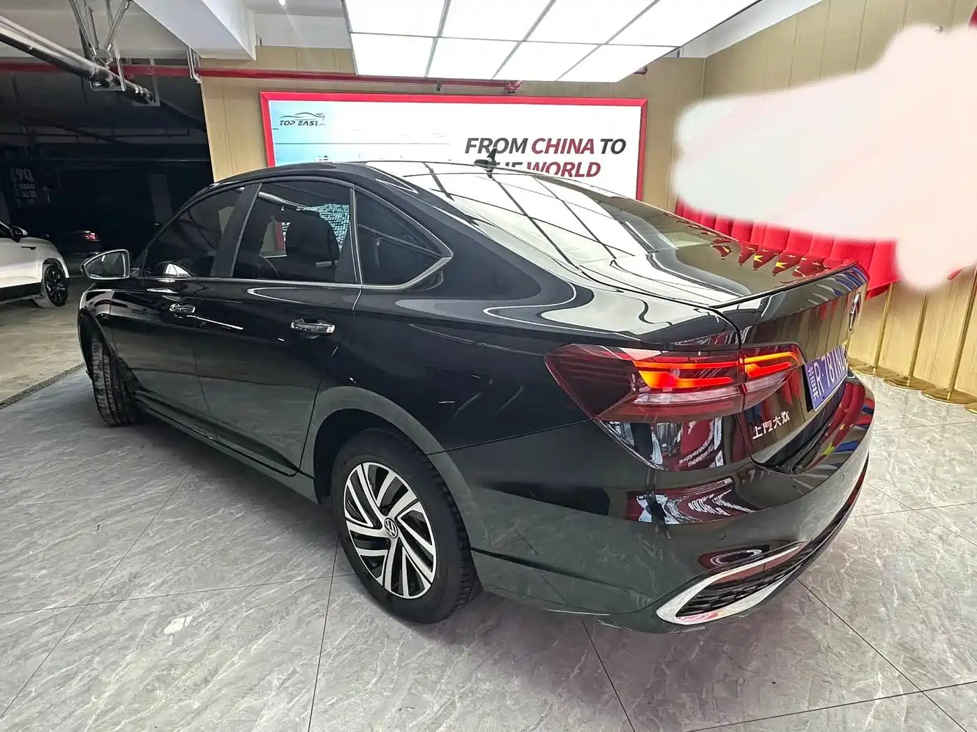 Volkswagen Lavida 2023 280TSI DSG Starlight Comfort Edition фото 7