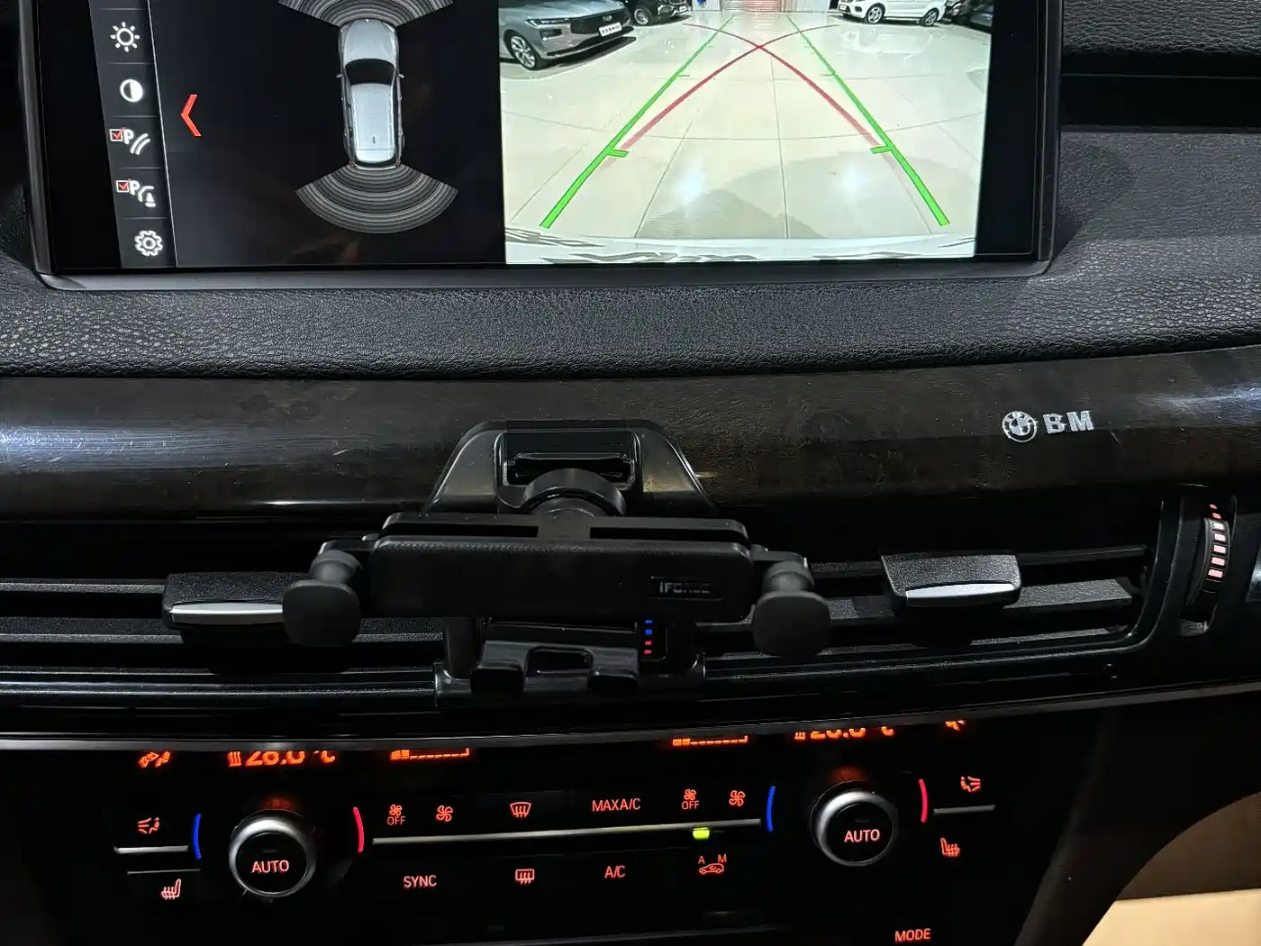 BMW X5 (Import) 2018 xDrive28i фото 16