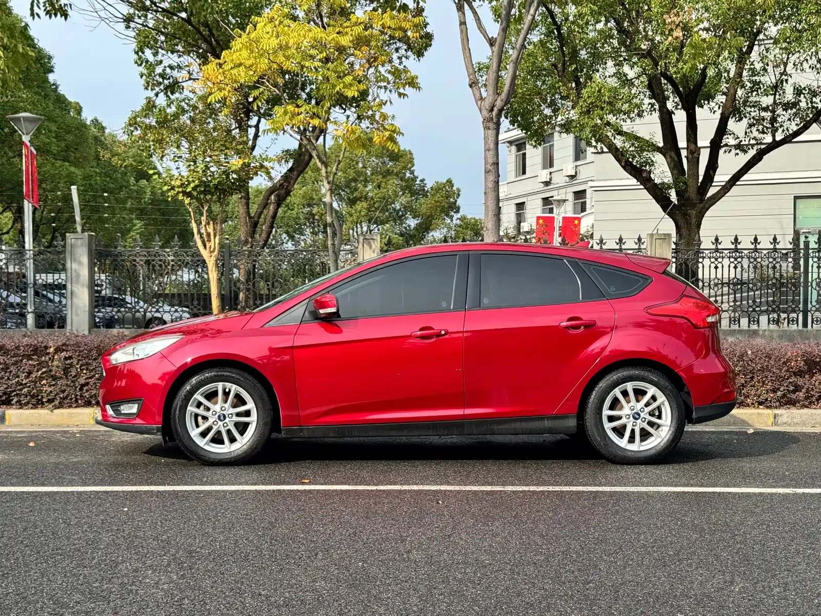 Фото 4 - Ford Focus