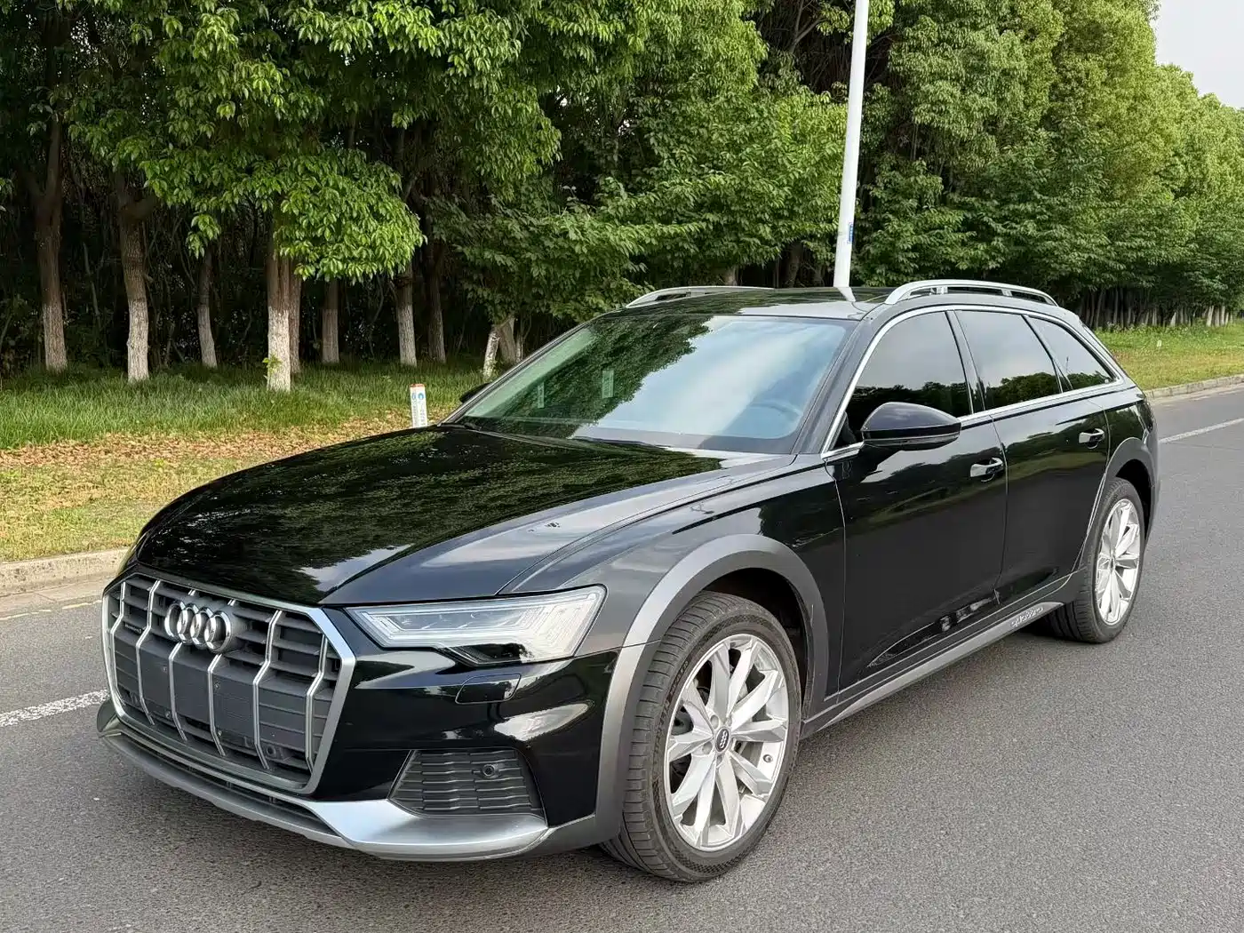 Audi A6 (Import) 2020 allroad quattro Explorer 55 TFSI Premium Off-Road