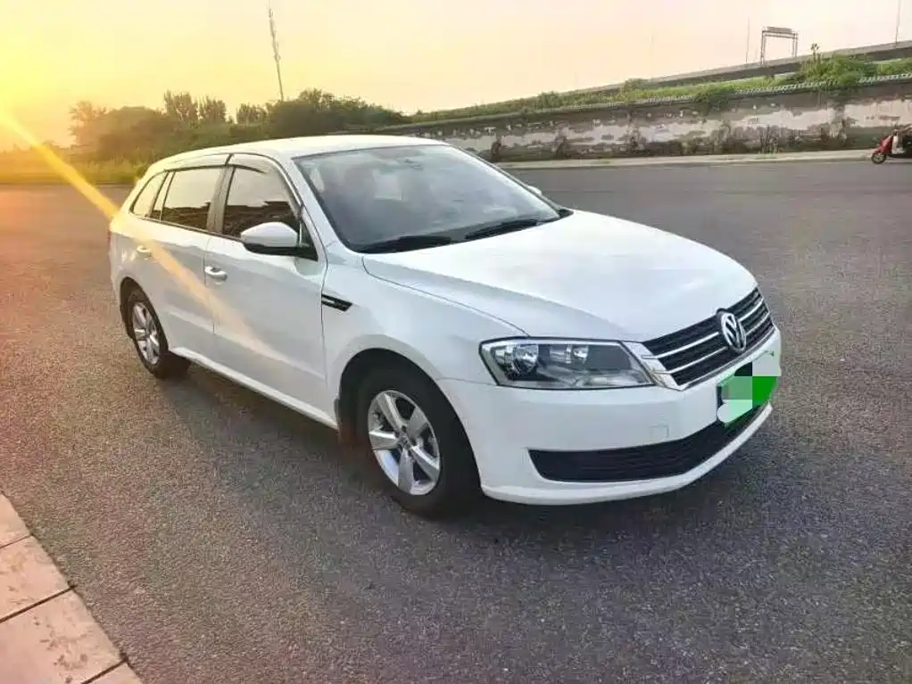 Фото 3 - Volkswagen Lavida Tour