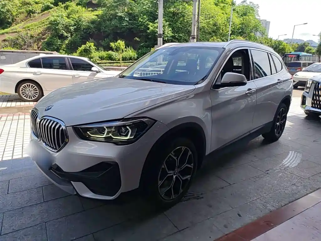 BMW X1 2022 sDrive25Li Leading