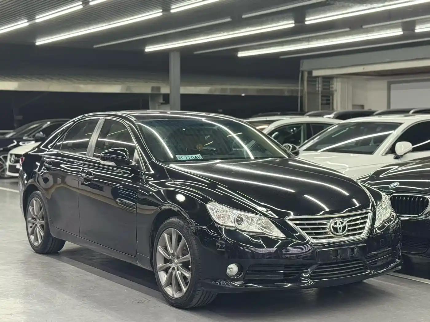 Toyota Reiz 2010 2.5V Elegance Elite Edition фото 3
