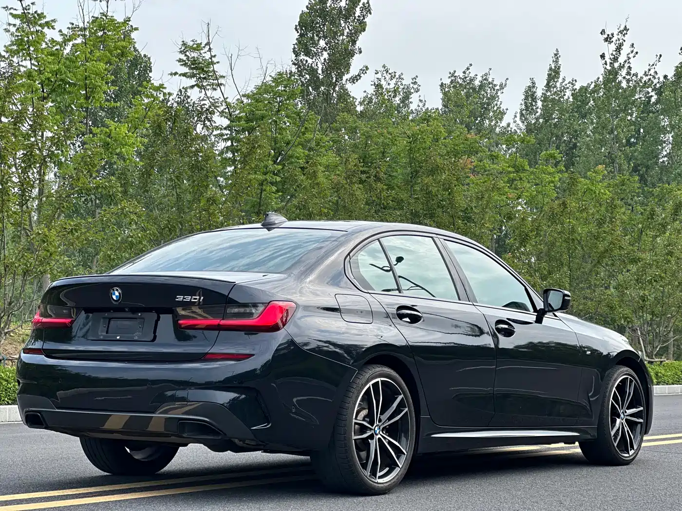 BMW 3 Series 2020 330i M Sport Blackout Package фото 19