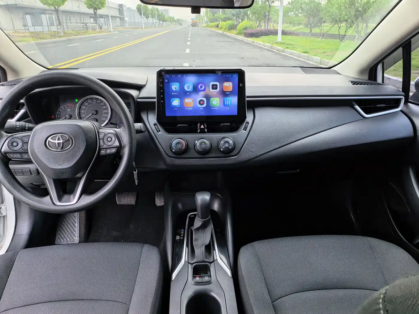 Toyota Corolla 2021 1.2T S-CVT Pioneer Edition фото 10