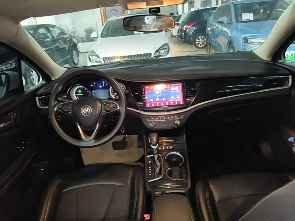 Buick Verano 2015 2015 Sedan 20T Dual-clutch Leading
