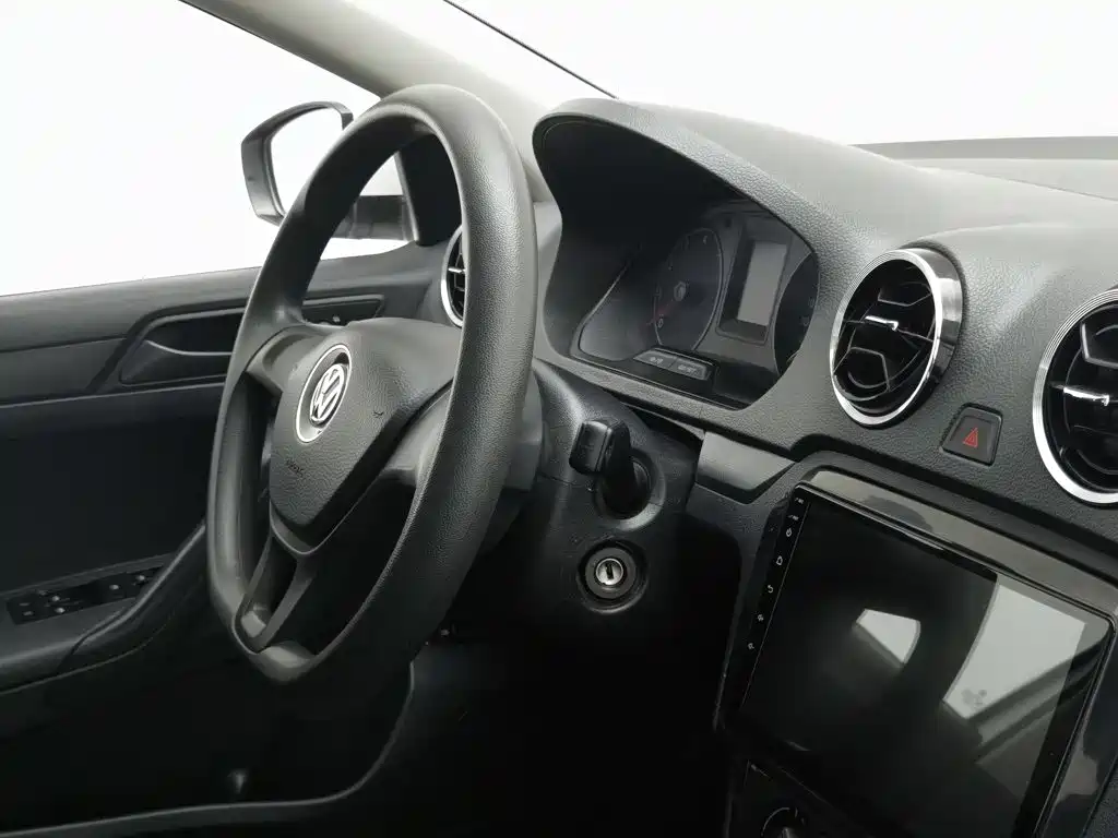 Photo 22 - Volkswagen Jetta