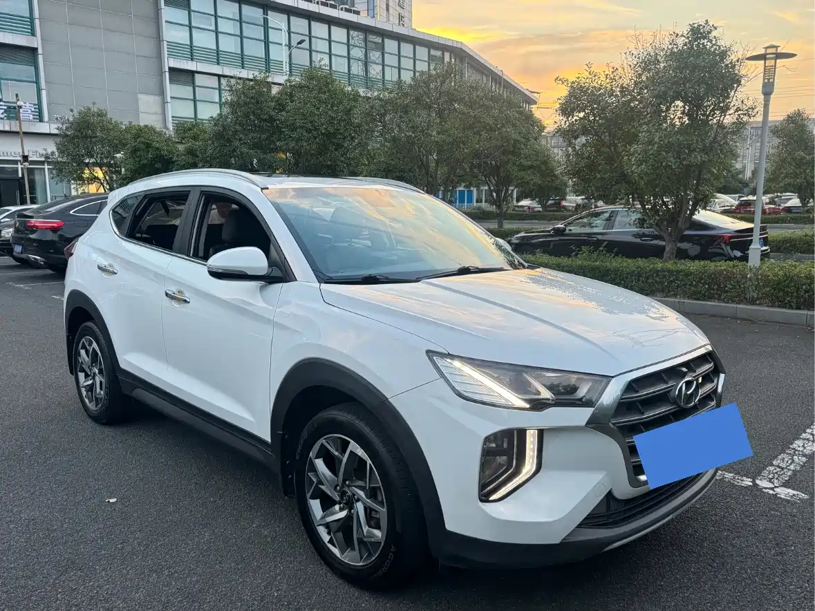 صورة 3 - Hyundai Tucson