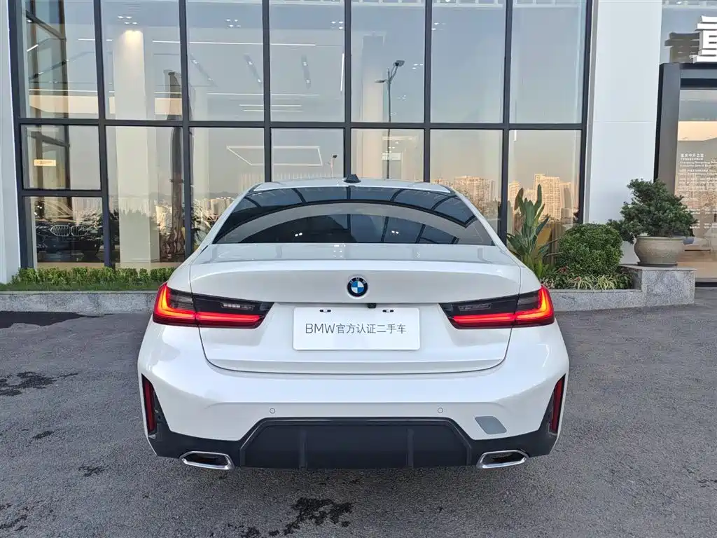 BMW 3 Series 2024 325Li M Sport Package фото 3
