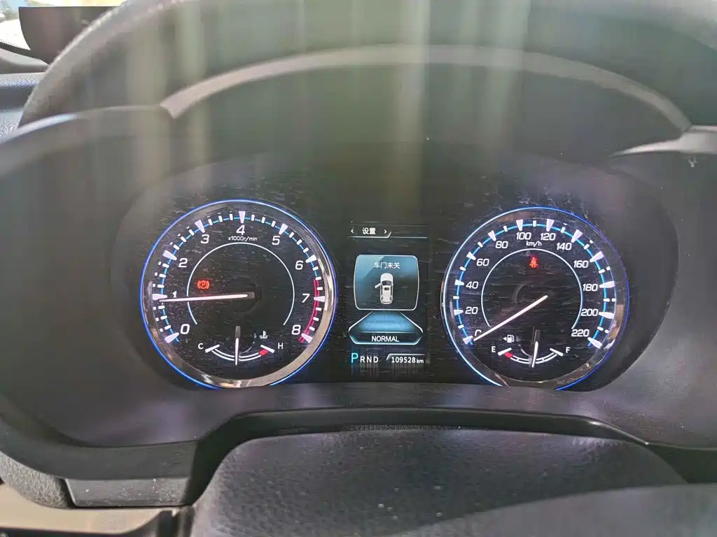 Changan CS95 2017 2017 2.0T FWD Zhiyuan Edition