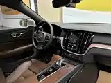 Фото 9 - Volvo S60