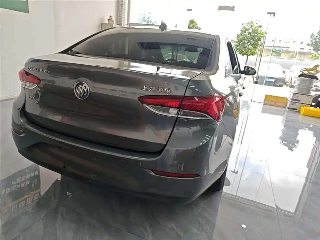 Buick Excelle 2018 15T DCT Progressive (China V) фото 7