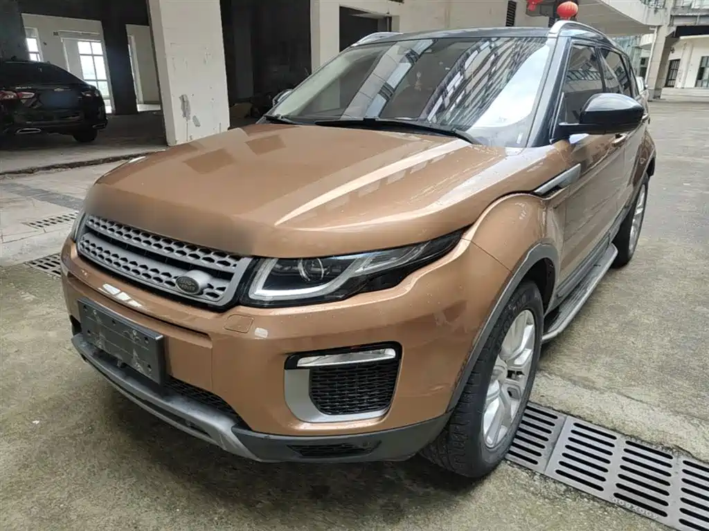 Land Rover Range Rover Evoque 2017 2.0T PURE Style Edition фото 2
