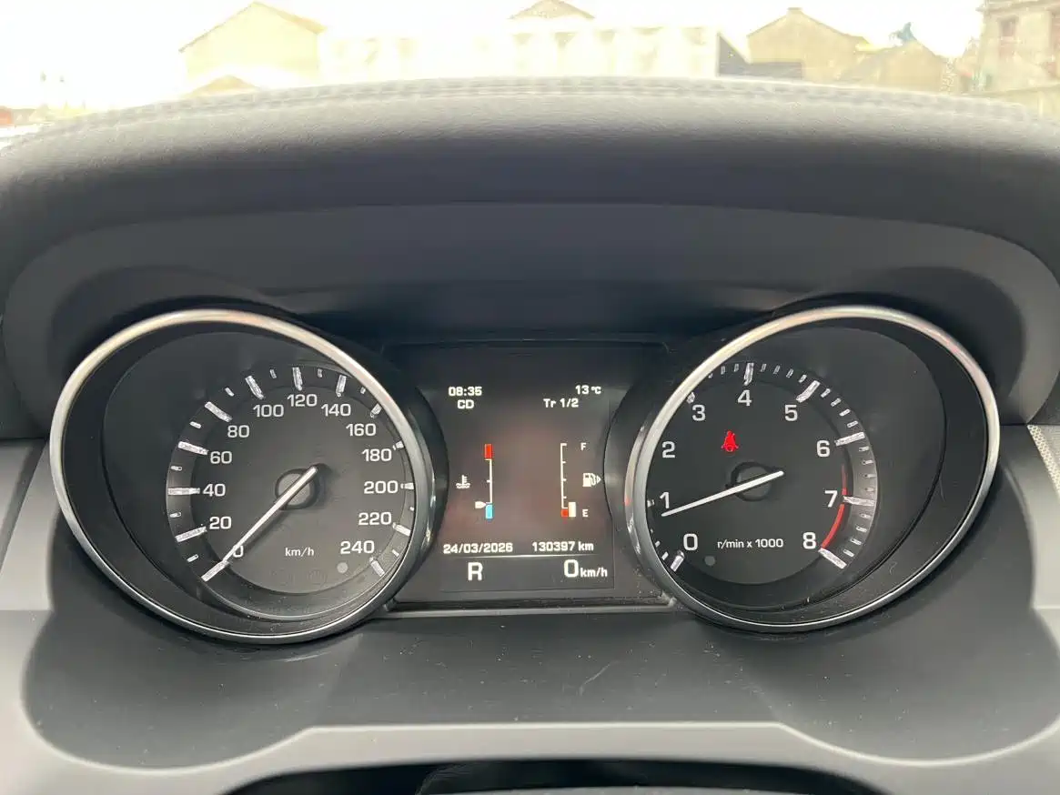 Land Rover Range Rover Evoque (Import) 2014 2.0T 5-door Brilliance Sport фото 4