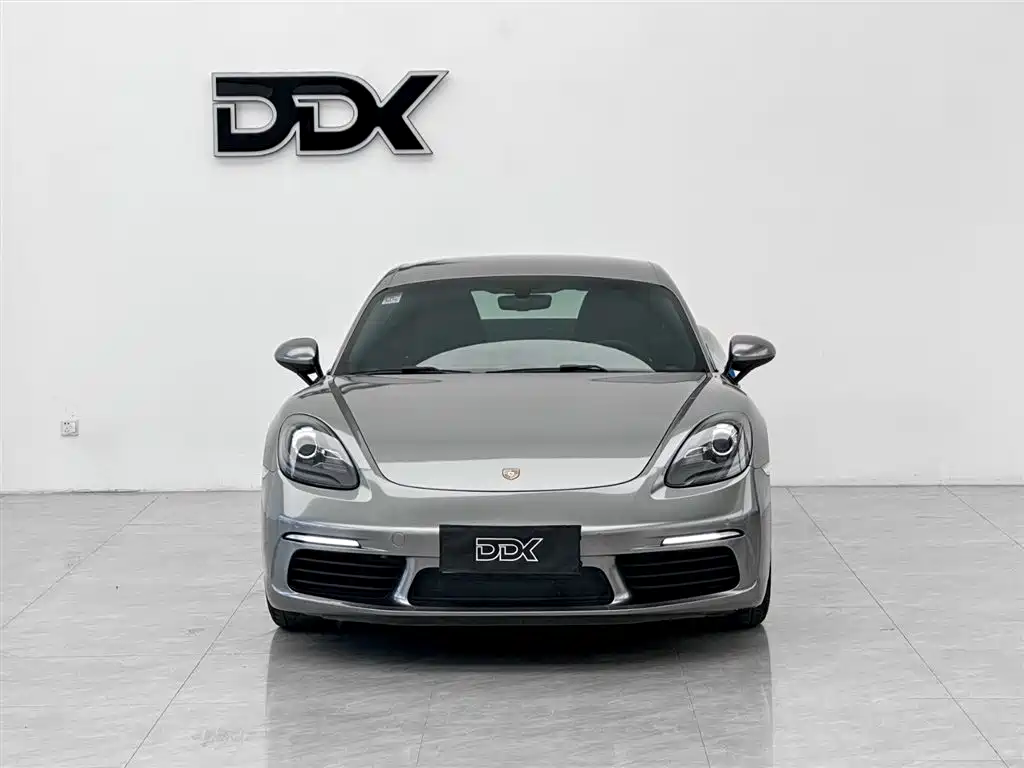 Porsche 718 2016 Cayman 2.0T фото 2