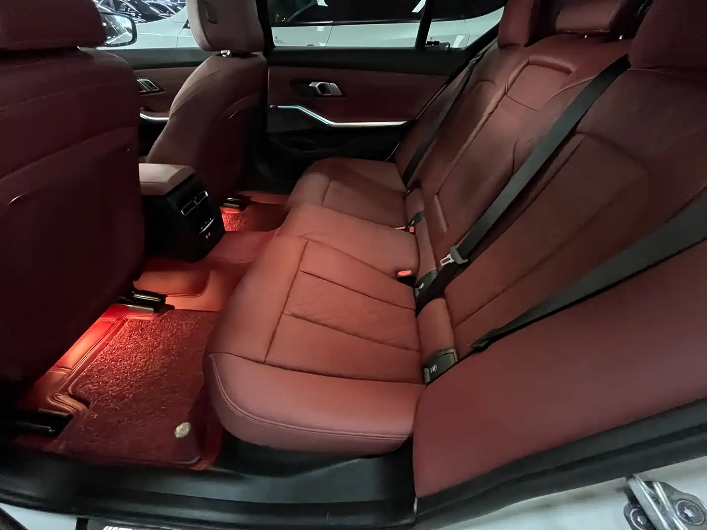 BMW 3 Series 2024 325Li M Sport Package фото 13