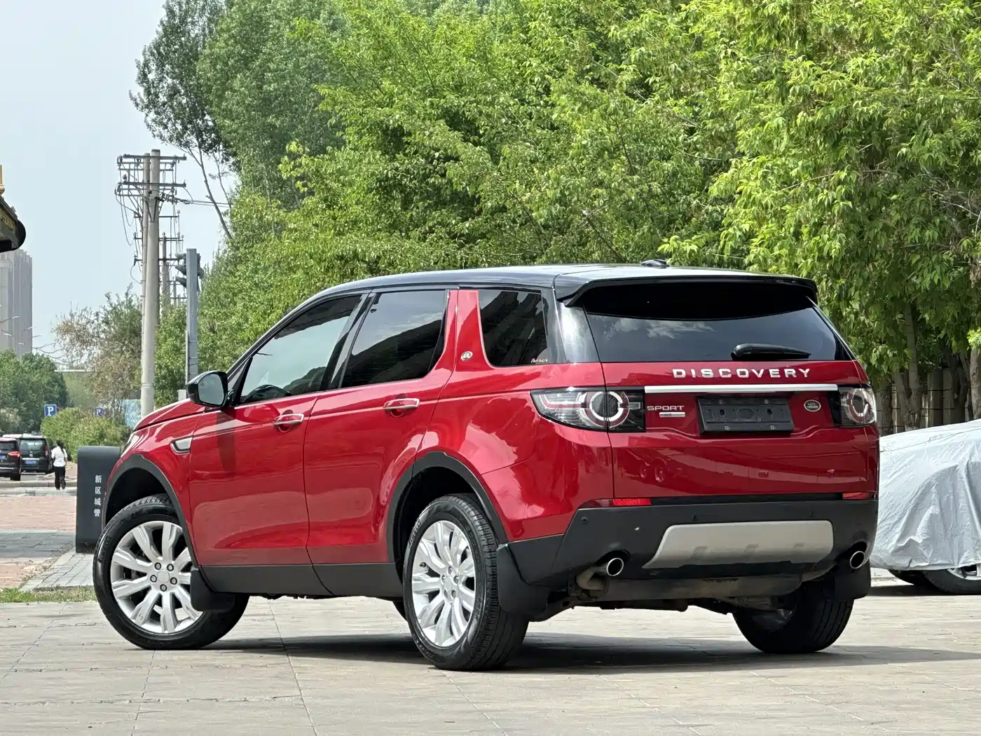 Land Rover Discovery Sport (Import) 2015 2.0T HSE Luxury фото 7