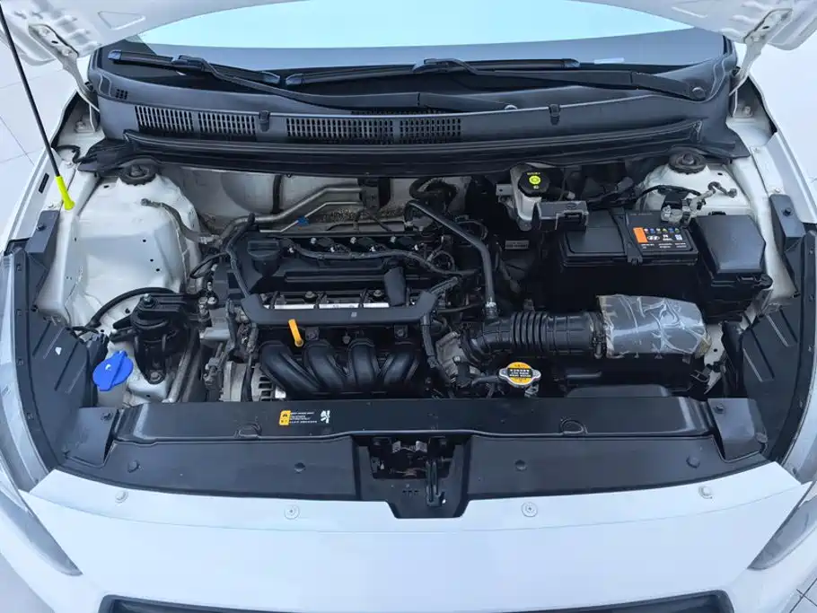 Hyundai Verna 2019 2017 1.4L Manual Renewal Edition China VI