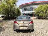 Photo 4 - Buick Regal