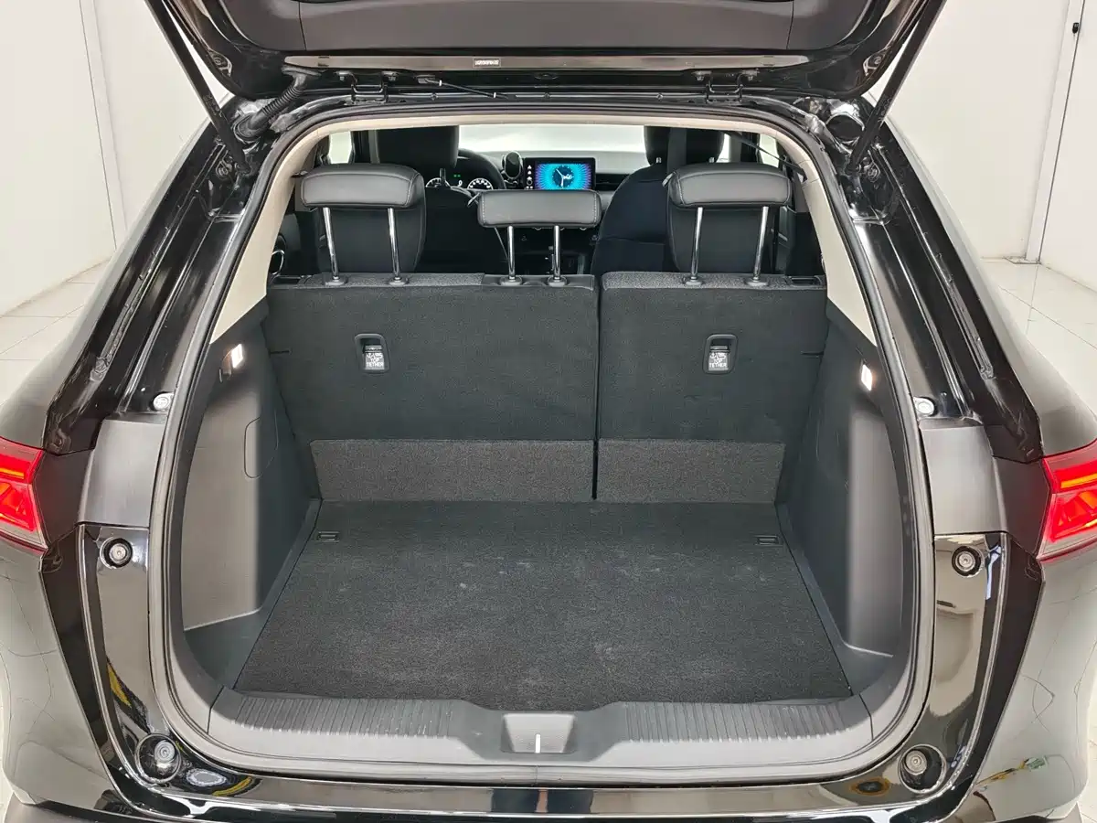 Photo 17 - Honda Vezel
