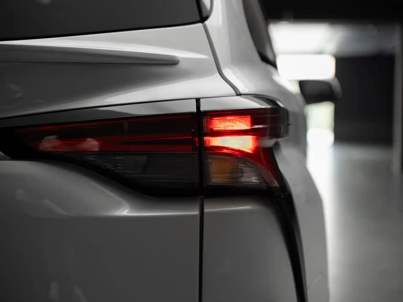 Toyota Sienna 2024 2.5L Hybrid Comfort Edition фото 6
