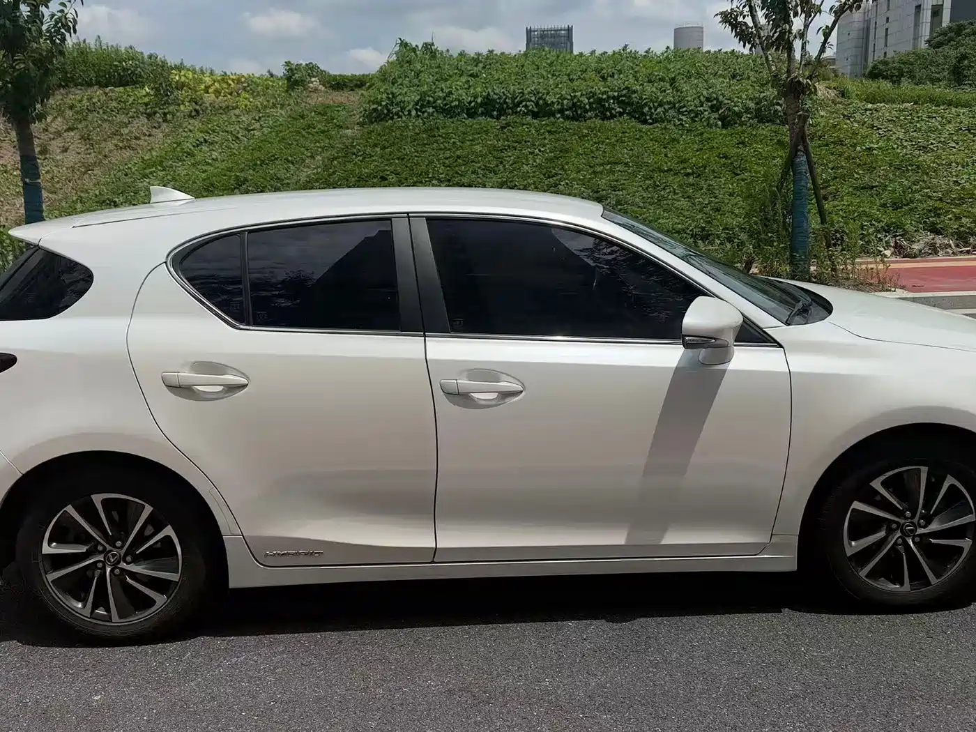 Lexus CT 2018 2017 CT200h Elite Edition Monochrome China V