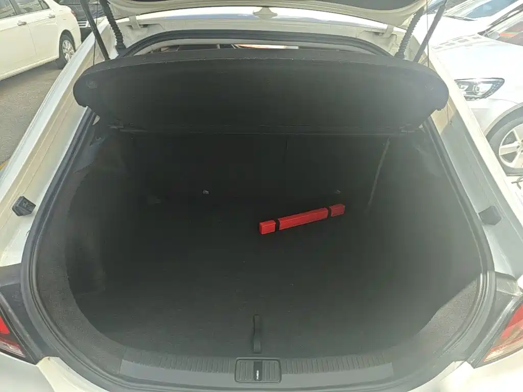 MG MG6 2017 2017 20T Automatic Elite Smart Connect Version (China V)