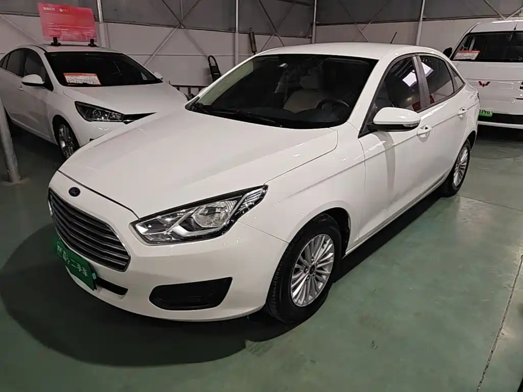 Ford Escort 2017 — пригон из Китая