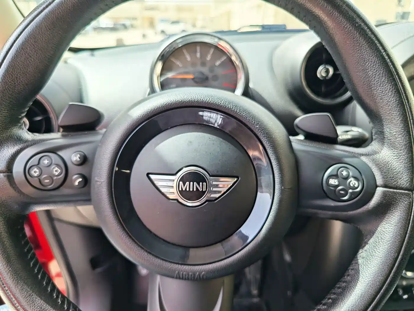 Фото 6 - MINI COUNTRYMAN