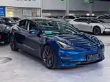 Фото 3 - Tesla Model 3
