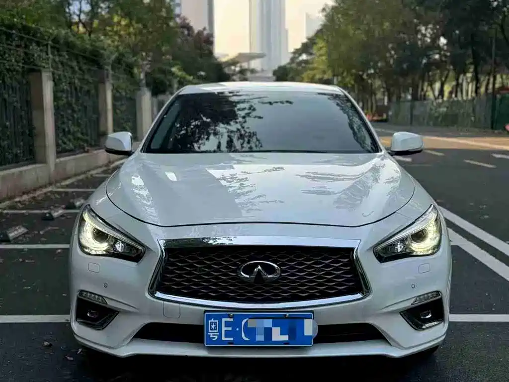 Infiniti Q50L 2022 2.0T Leisure Edition фото 2