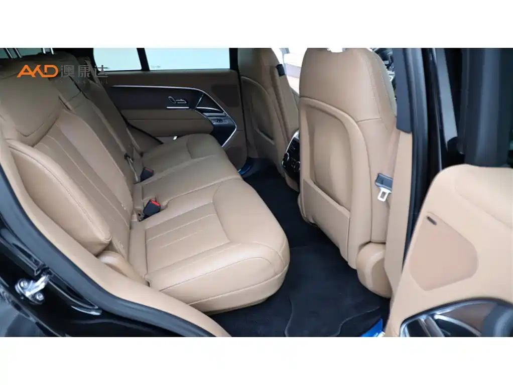 Land Rover Range Rover 2025 2025 3.0 L6 360PS Golden Age Edition