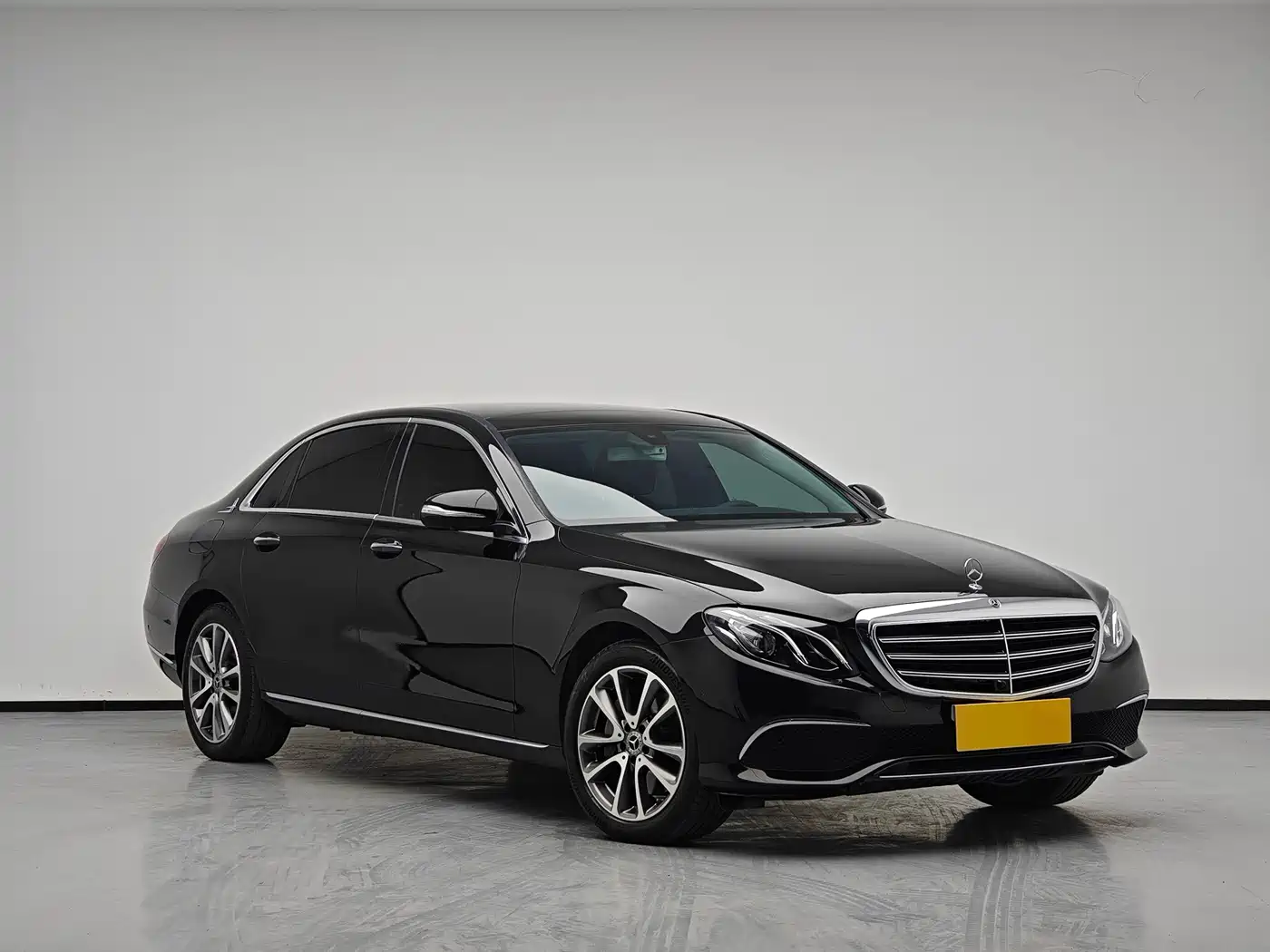 Mercedes-Benz E-Class 2019 Facelift E 300 L Fashion фото 3